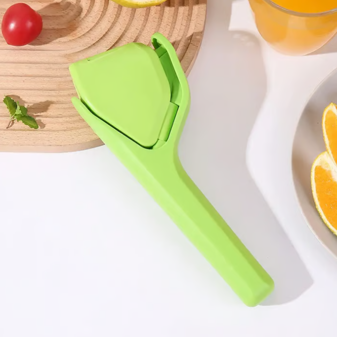🍋 Squeeze Freshness Instantly ✨ Ultimate Lemon Squeezer – For Effortless, Mess-Free Juicing All Day! 🍊
