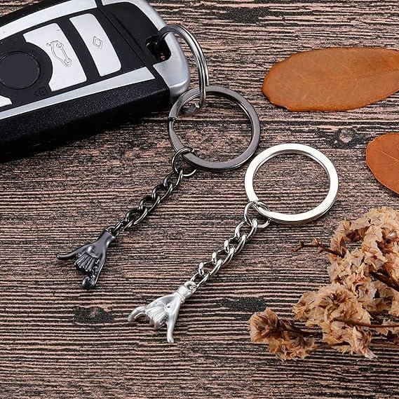 ✨Valentine's Day Limited Offer🎁-2PCS Pinky Promise Matching Keychains💘