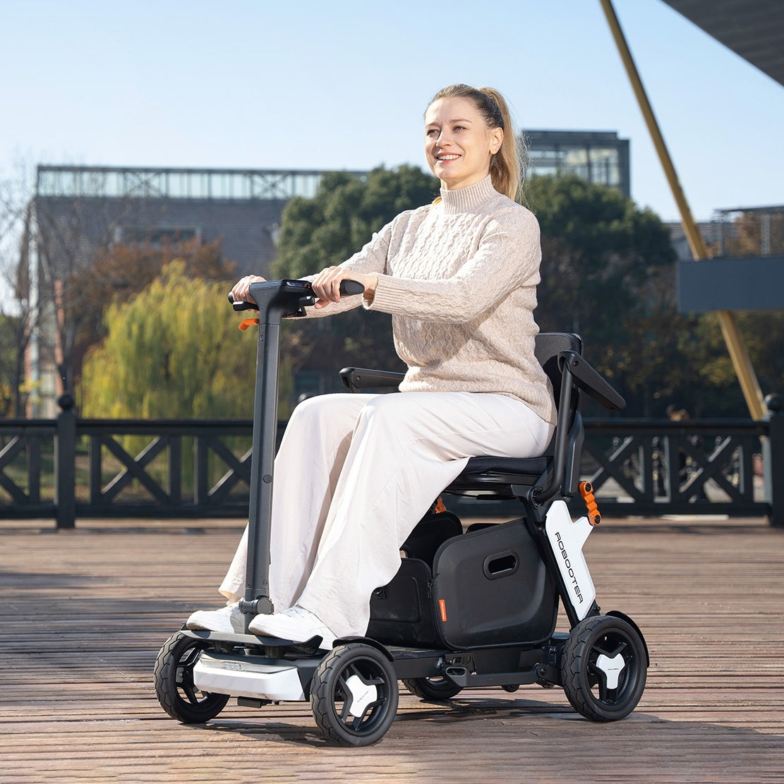 New design lightweight folding electric mobility scooter